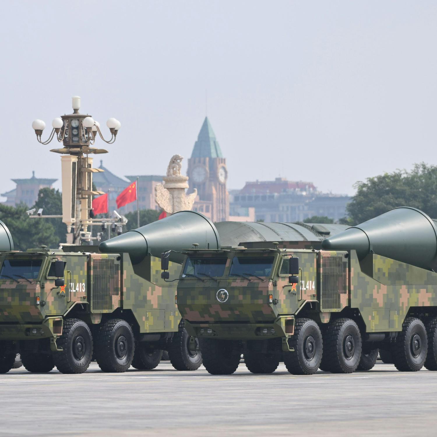 The weapons presented at Chinese military parade