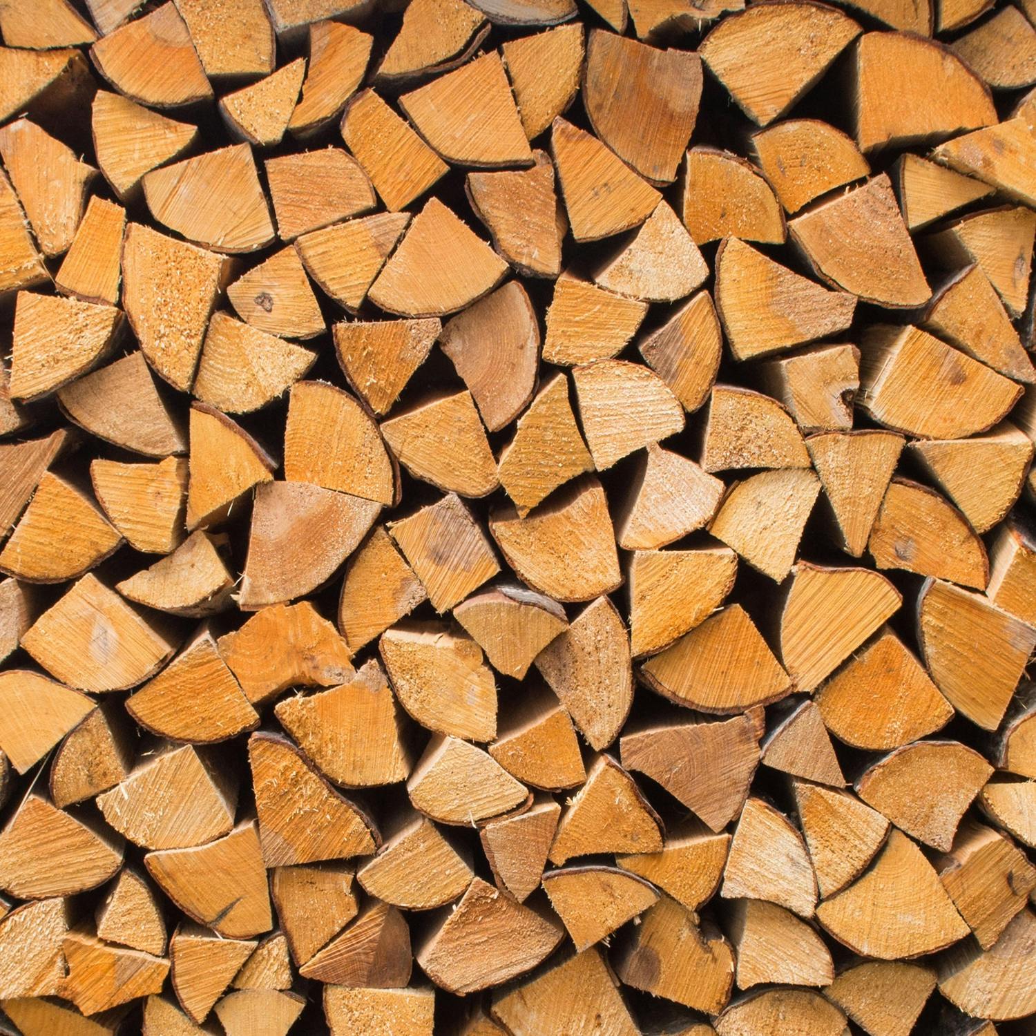 Britain plans to place health warning labels on firewood should Ireland do the same ? episode artwork