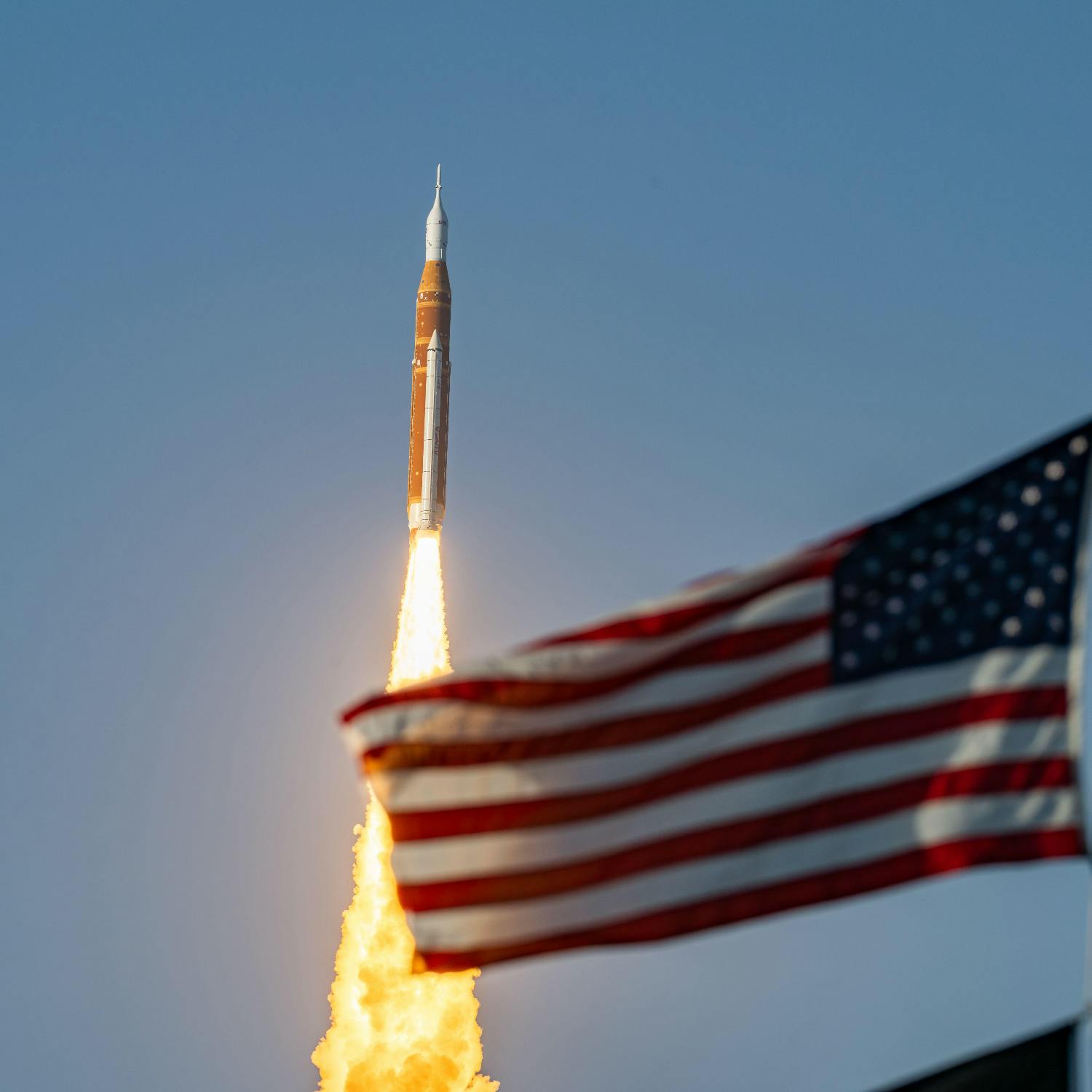 Luke O’Neill on Artemis II