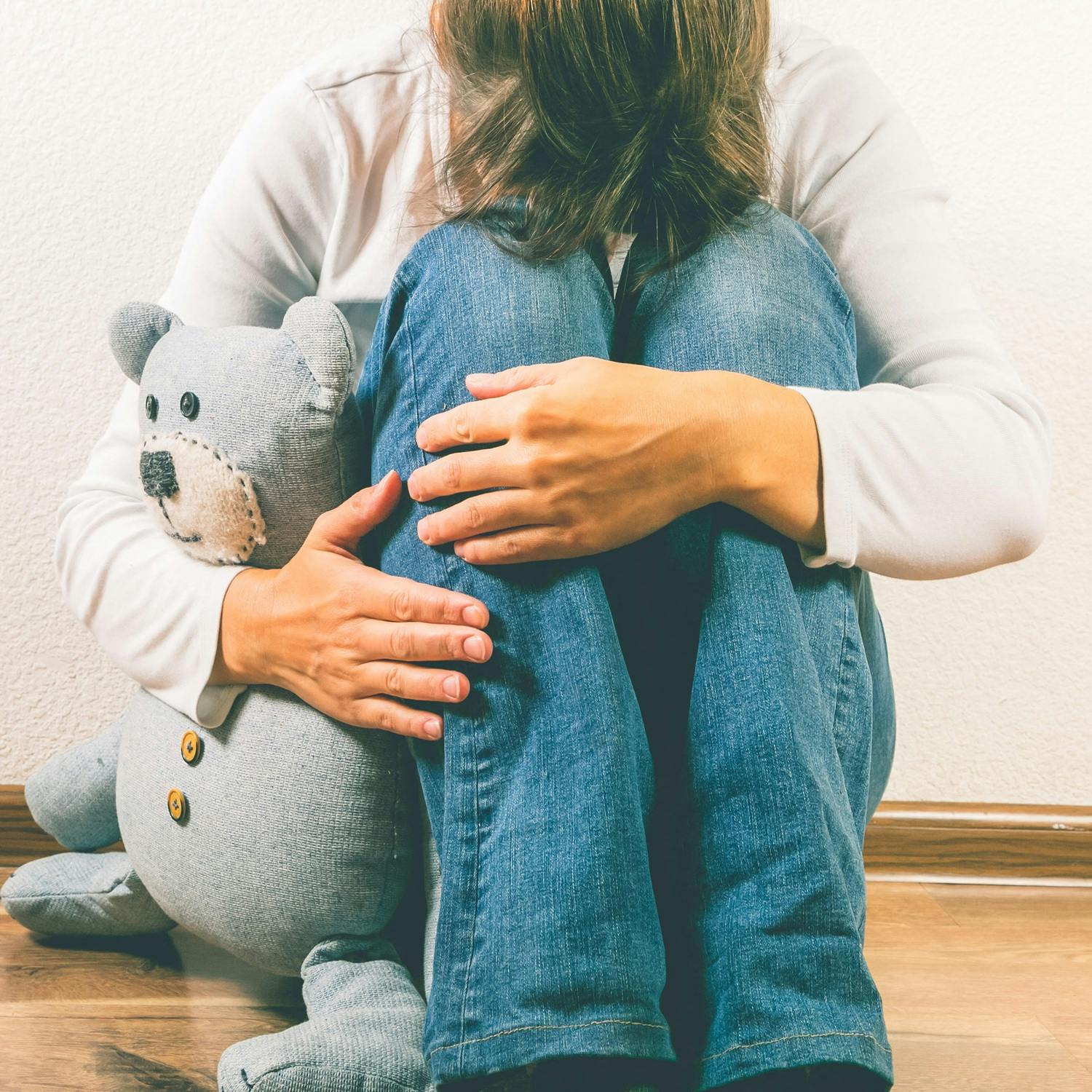 Calls for the government to introduce paid miscarriage leave