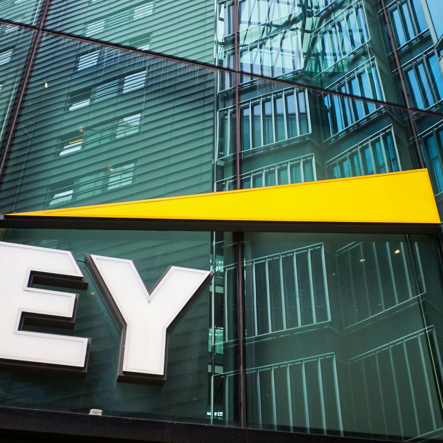 Finalists for the EY Entrepreneur of the Year award episode artwork