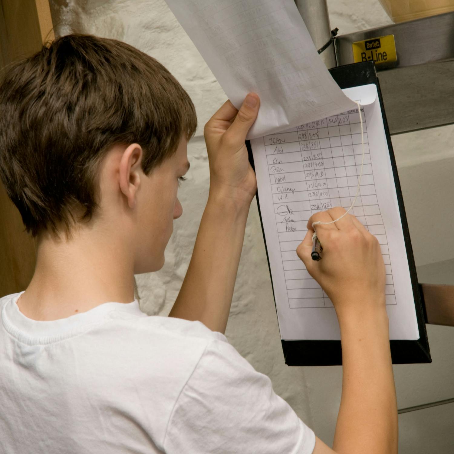 How can teenagers get summer jobs?