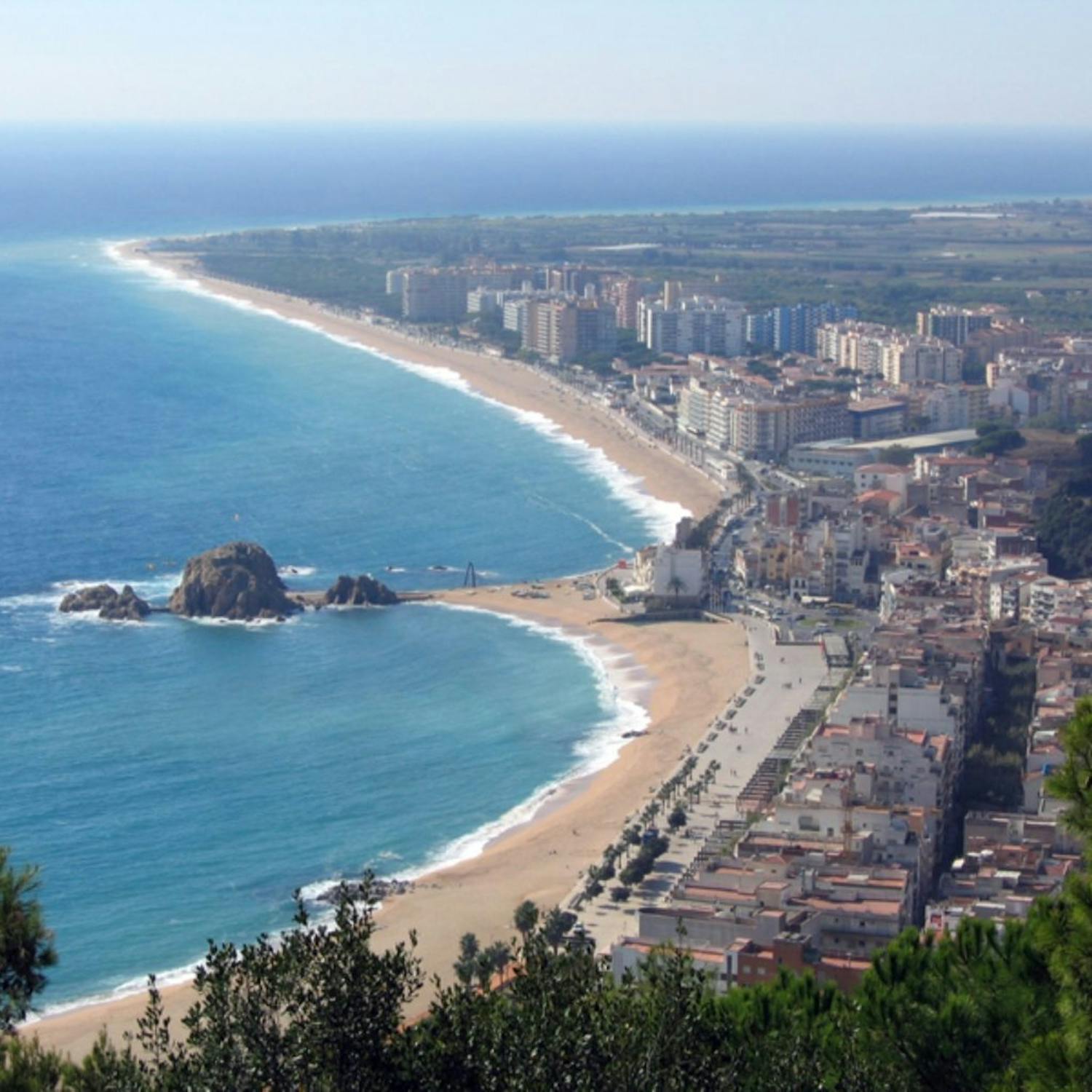 "The Gold Coast" Costa Dorada episode artwork