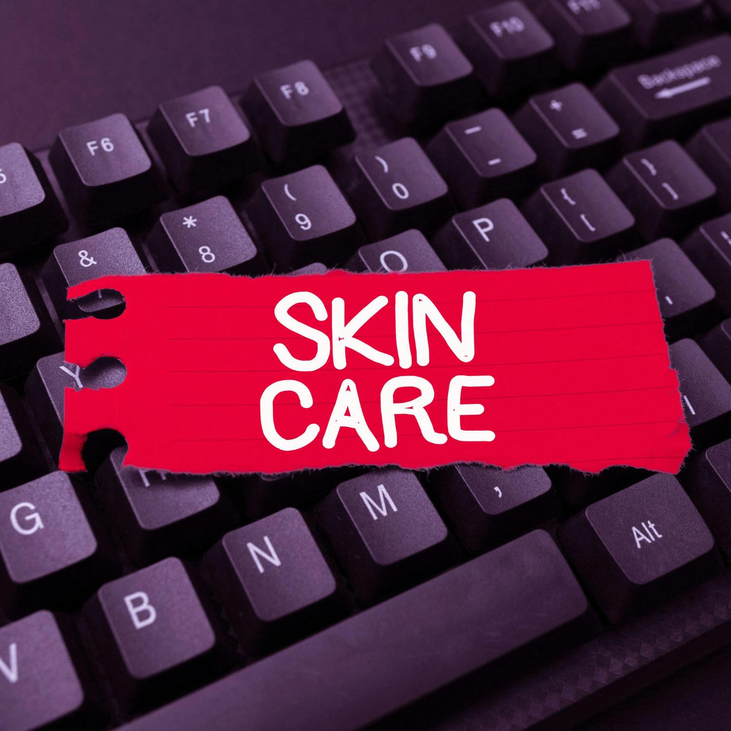 Navigating skincare advice online