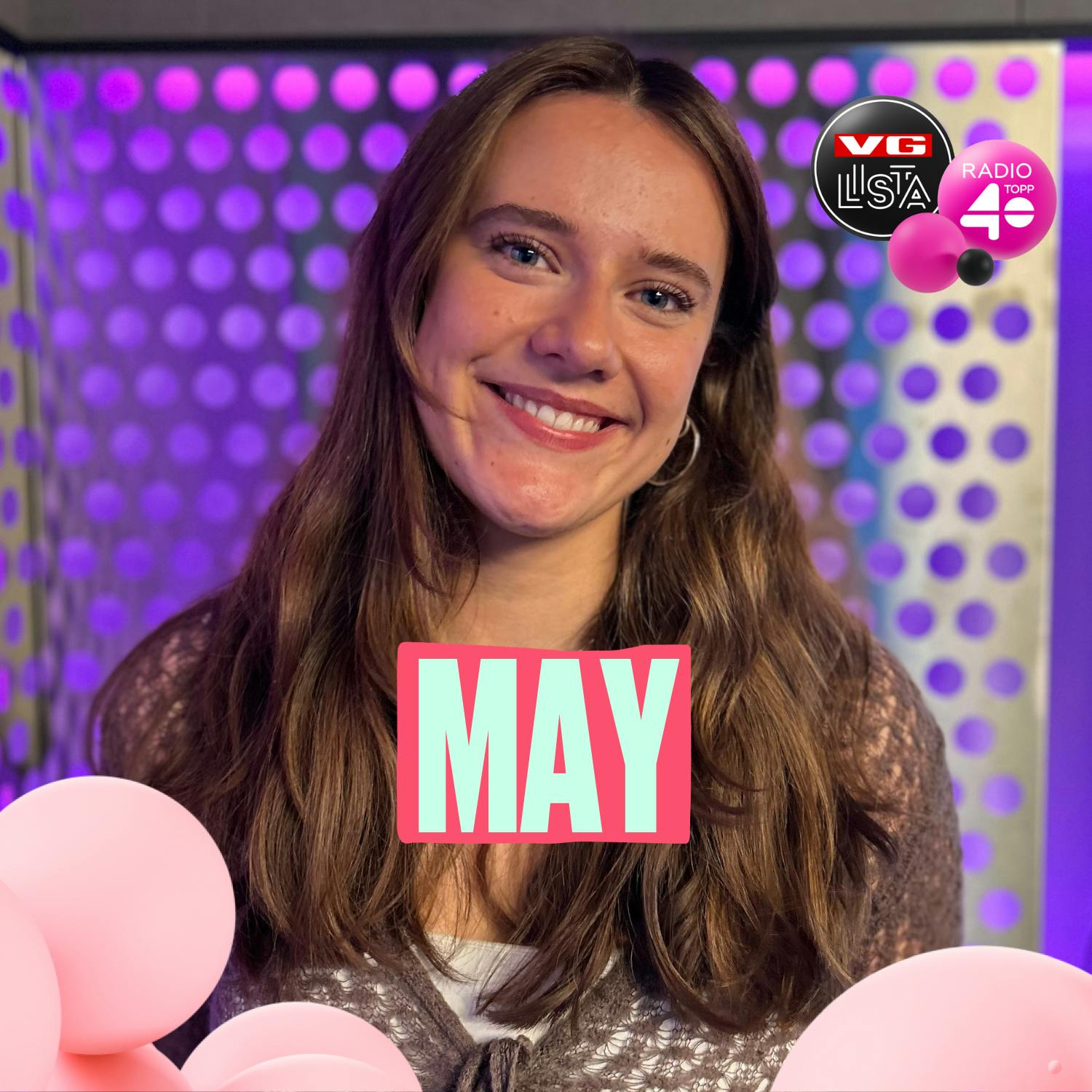 May - Anstrengt forhold til skjeer