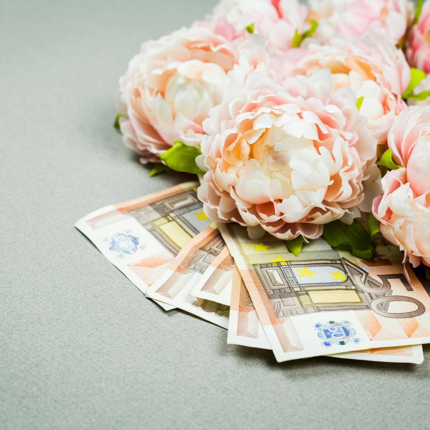 The wedding gift dilemma, do you have to give cash?