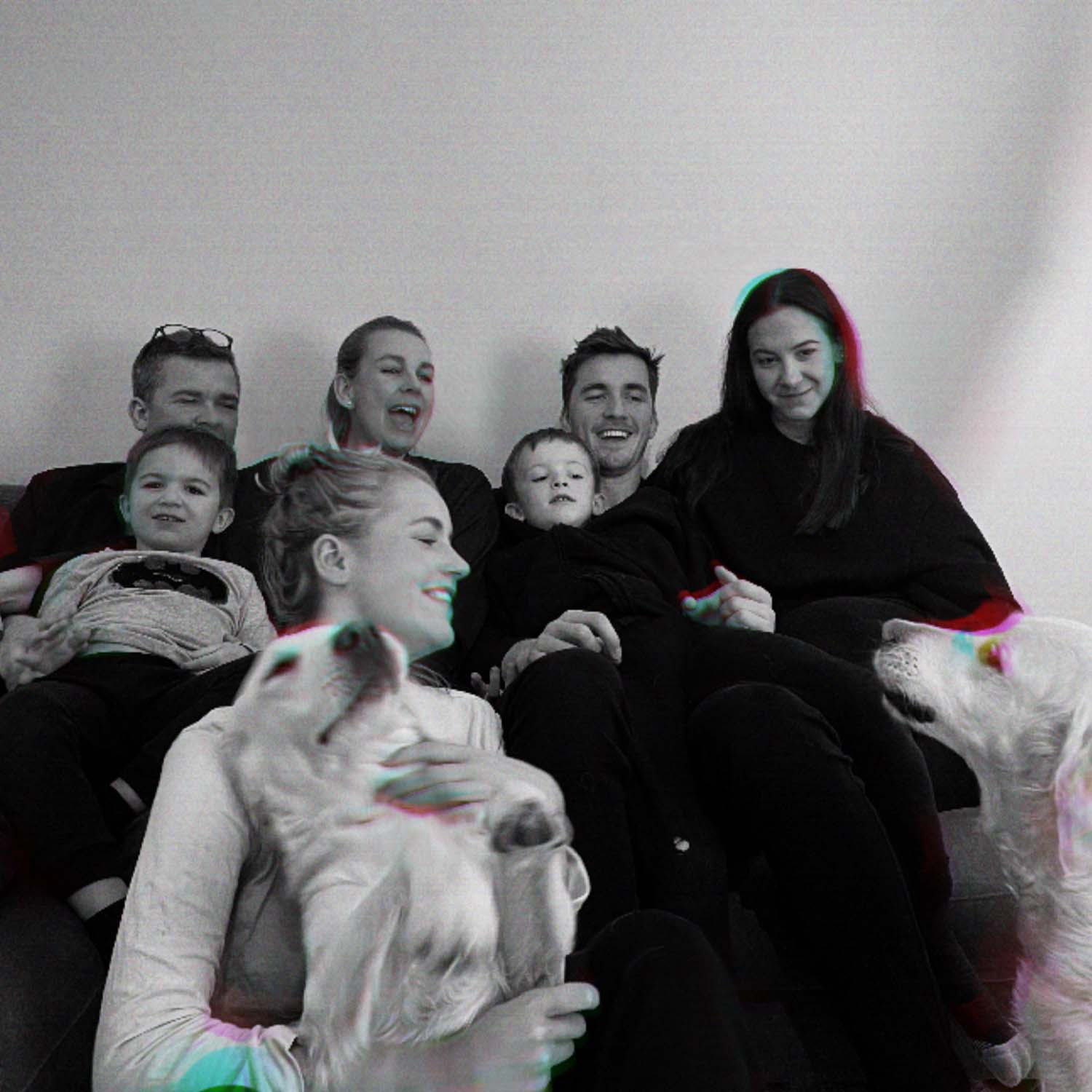 5. Anhöriga och omgivningen - “Man är ju rädd att ens dotter ska dö”