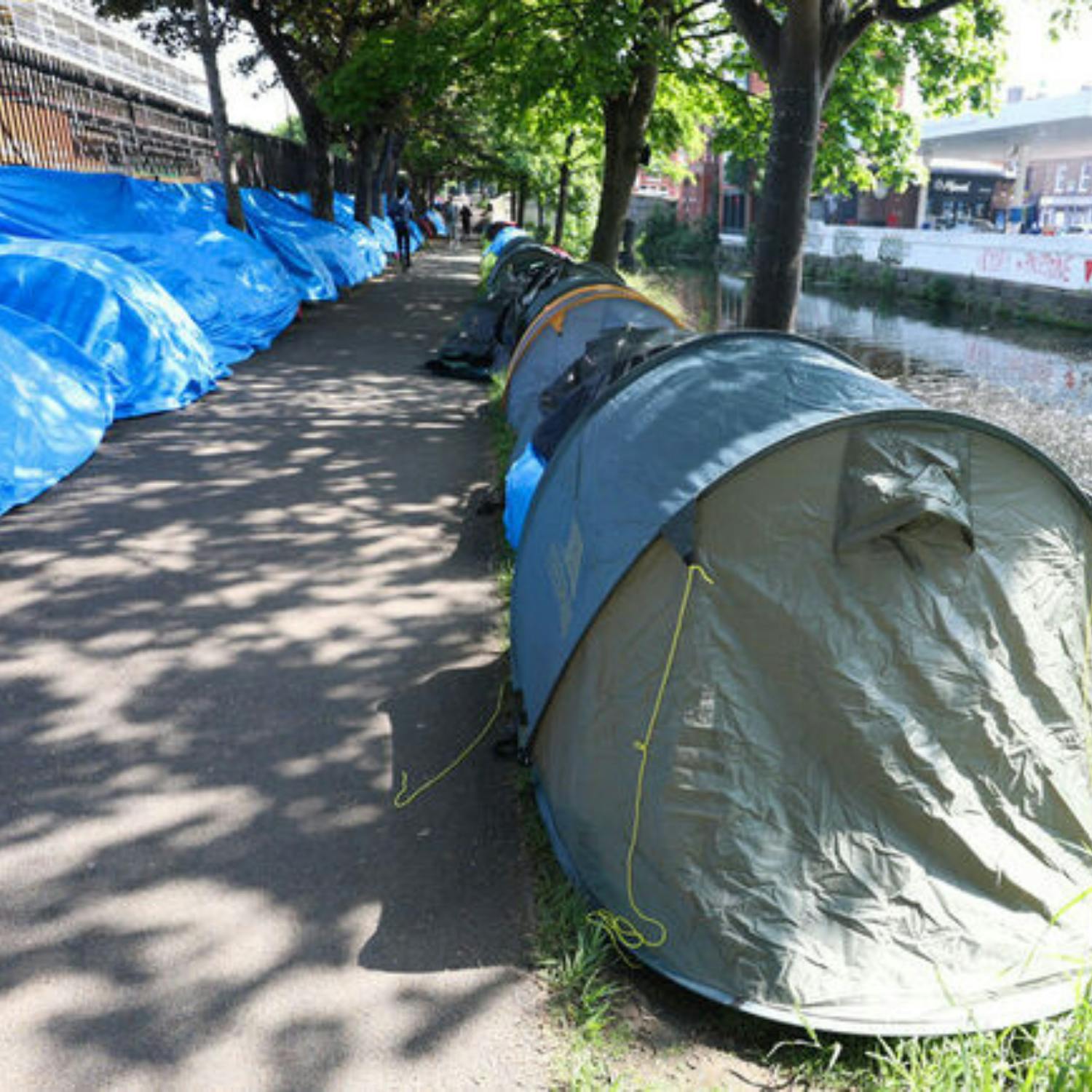 Government to provide tents at Thornton Hall in 'very near future'