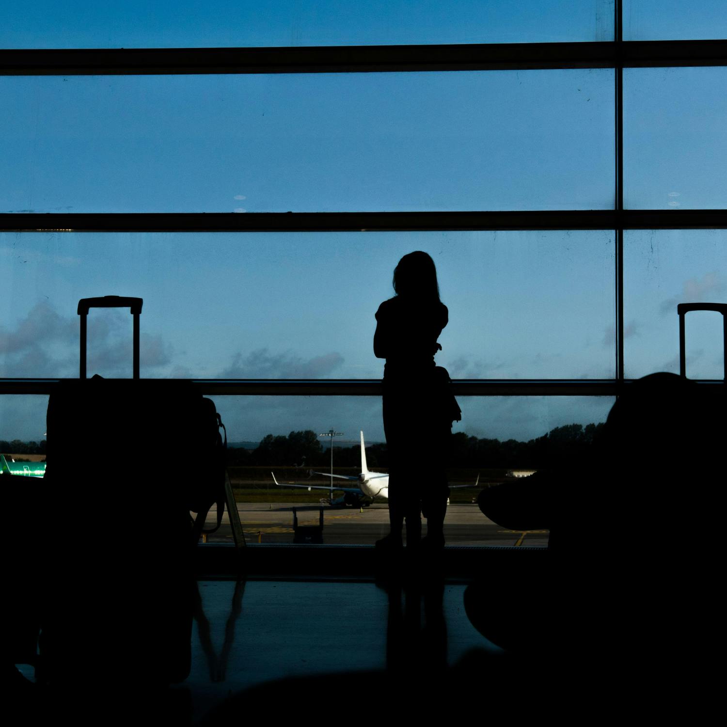 Be mindful of oversized bags at boarding gates episode artwork