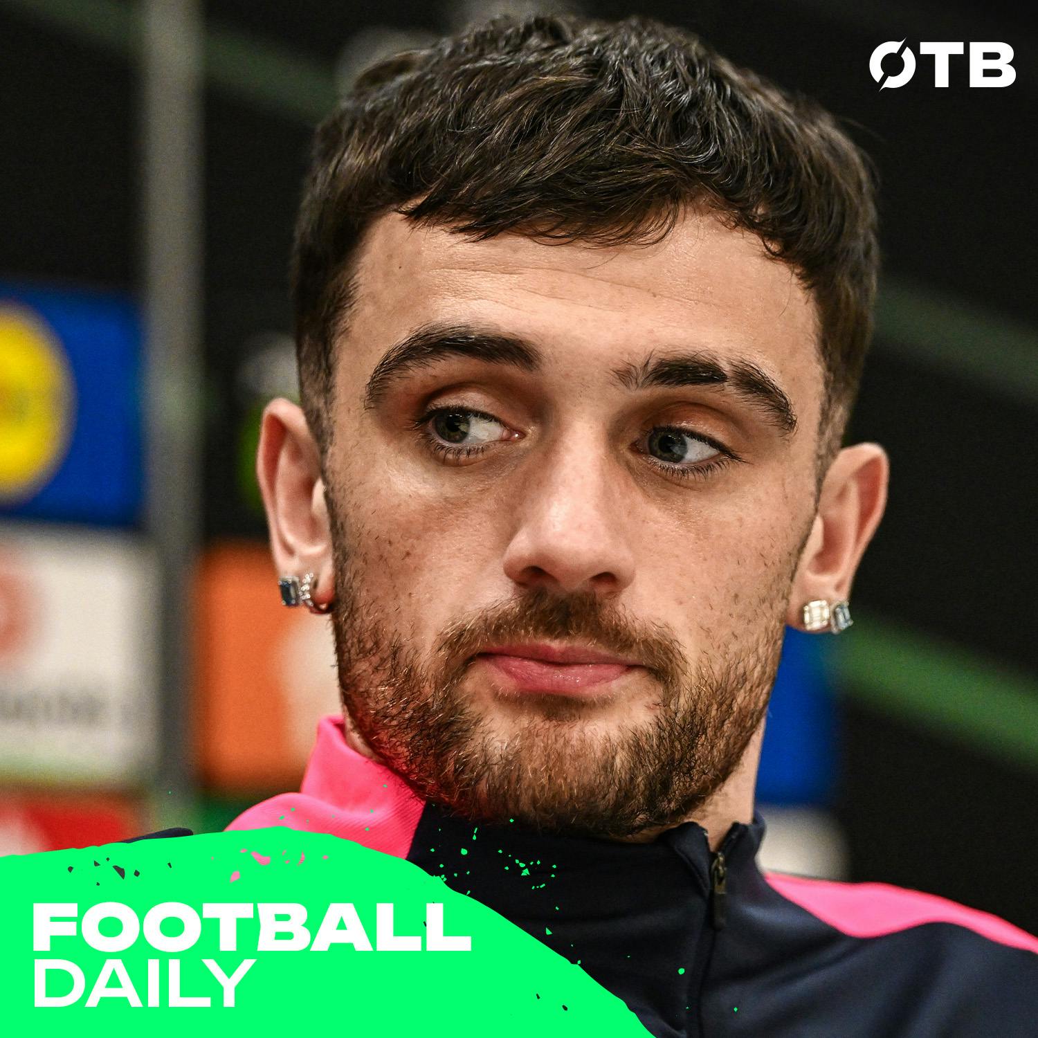 FOOTBALL DAILY | Parrott won't flee the nest just yet, Rovers take on Shakhtar, and the Slot machine continues to malfunction