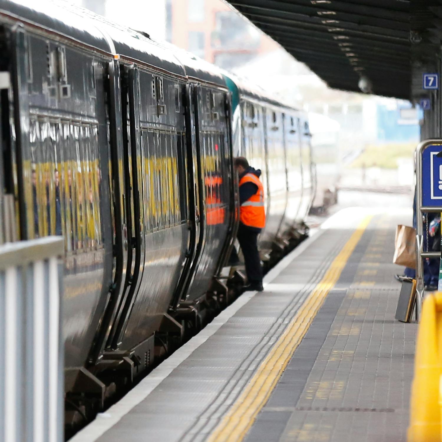 Should we have a National Transport Pass?