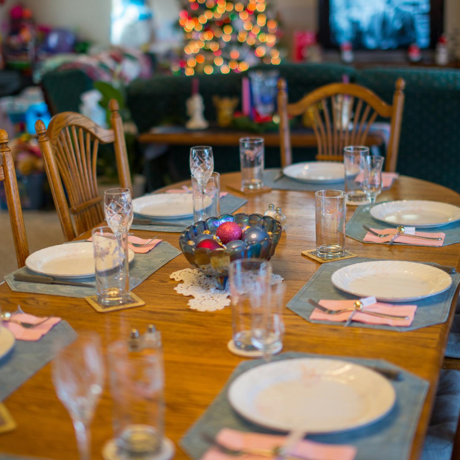The history behind Christmas dinner The history behind Christmas dinner
