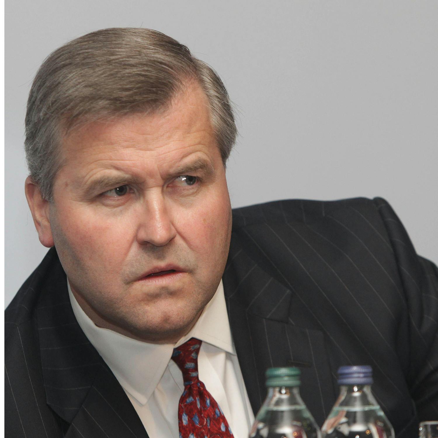 Who is the former BP chairman Albert Manifold?