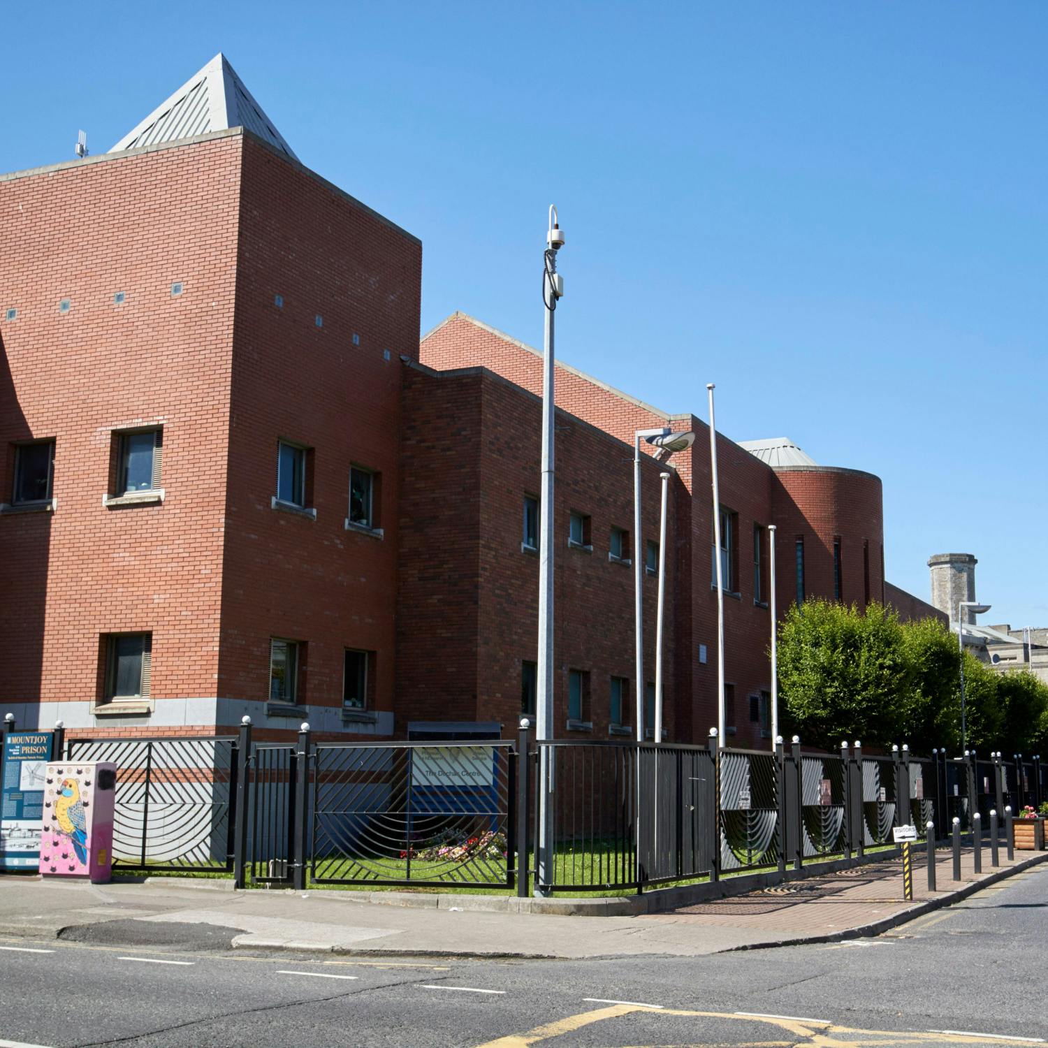 Women Locked Up – Inside the Dochas