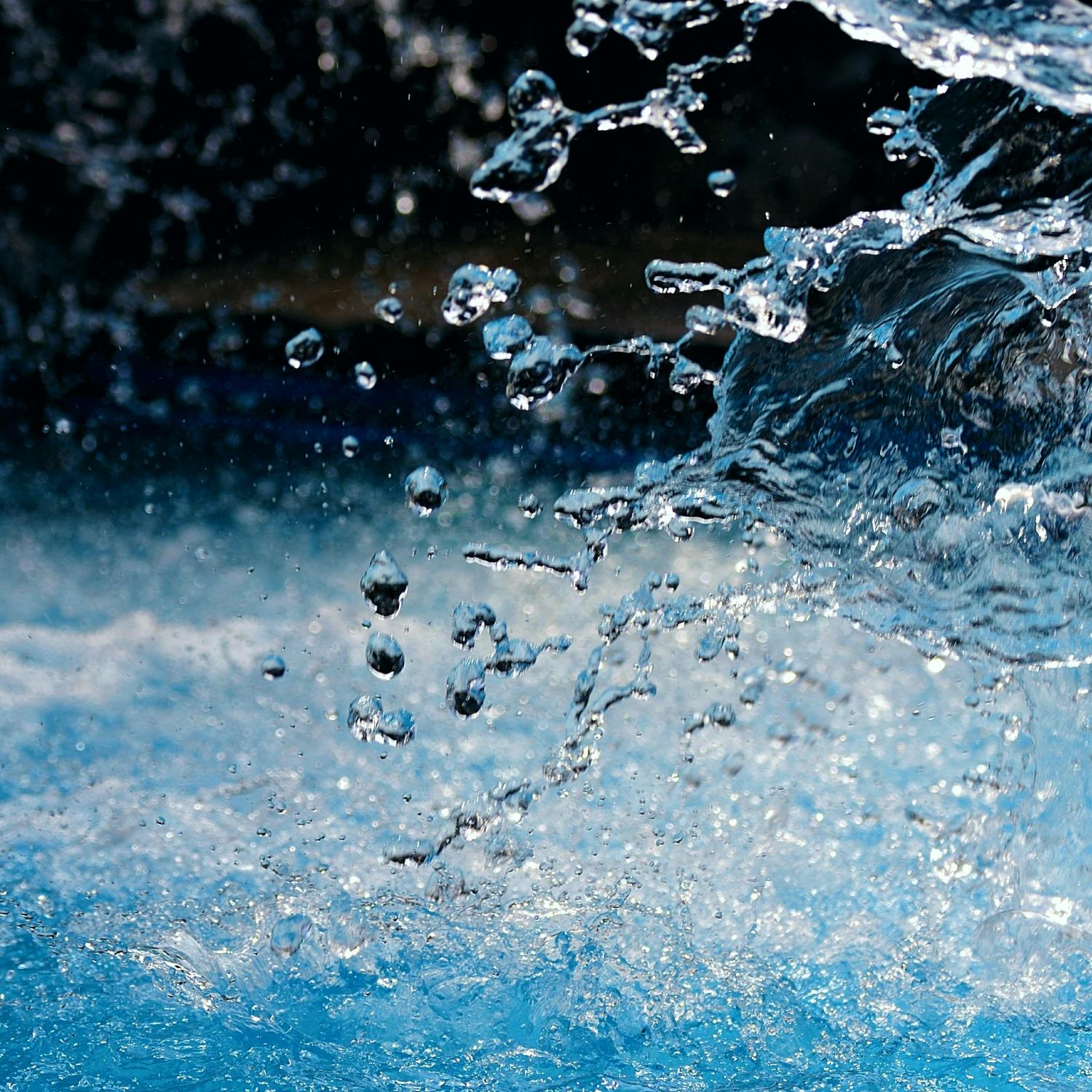 Does Ireland have a lack of safe waterways? Image