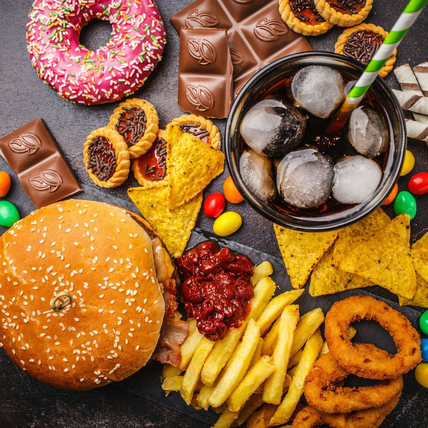 cover of episode Irish Heart Foundation calls for ban on 'junk food marketing online'