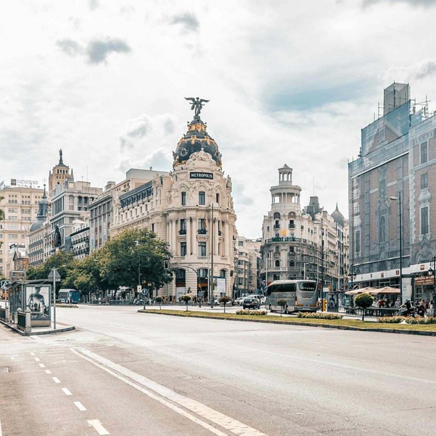 The Ultimate Guide: New Spanish Tourist Rules episode artwork