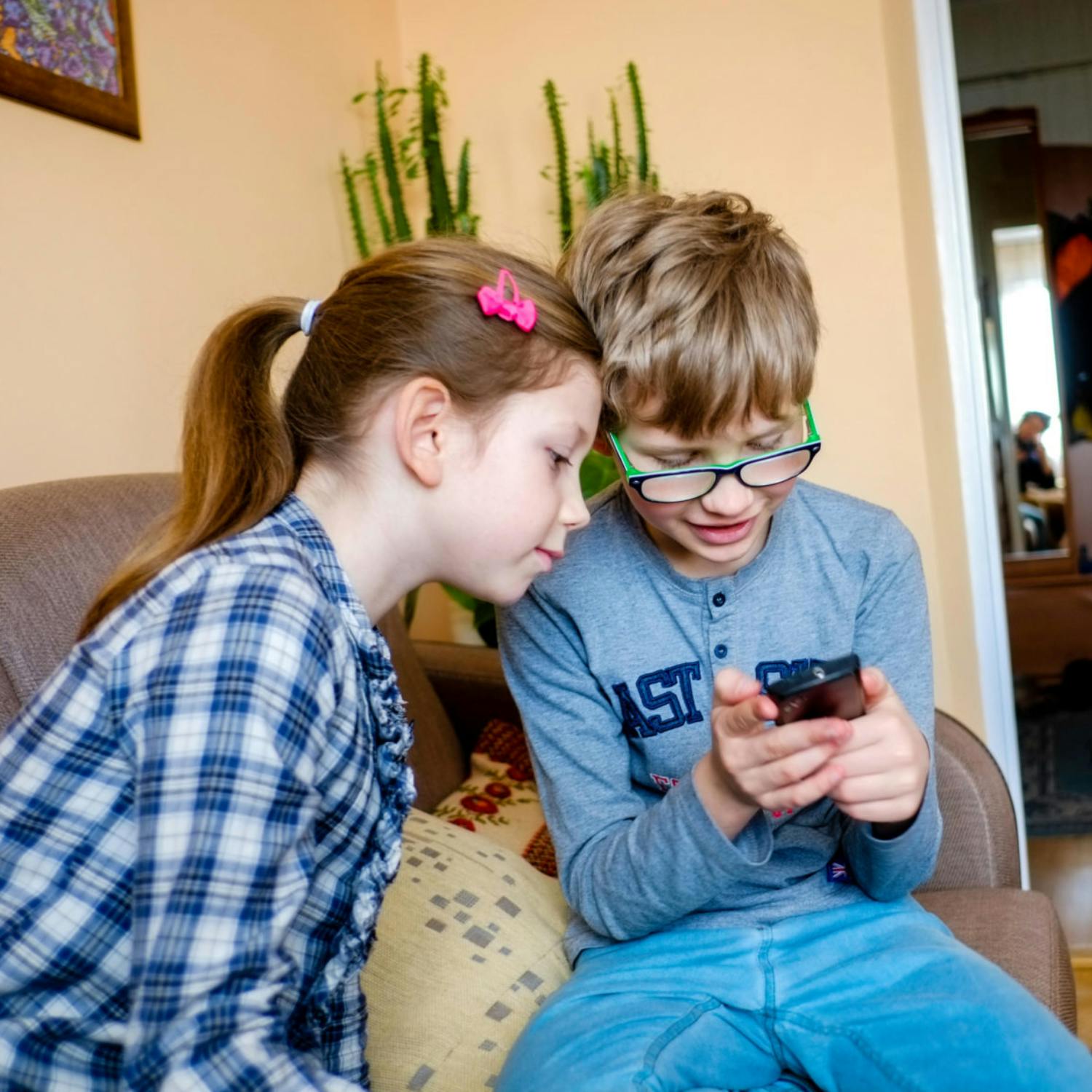 How will online age verification systems work?