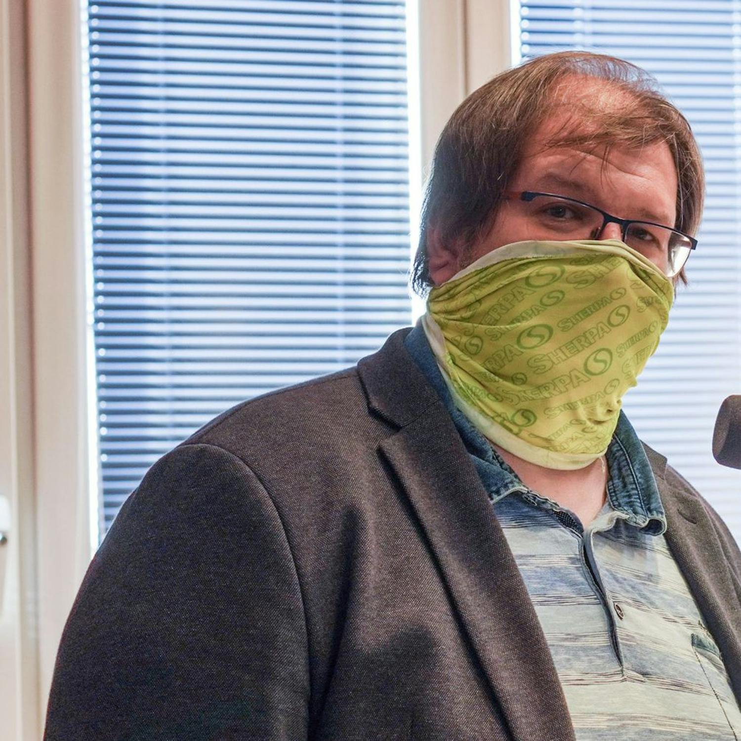 Peter Celec - Plošné testovanie pomôže, vláda však mohla ľudí viac motivovať k účasti