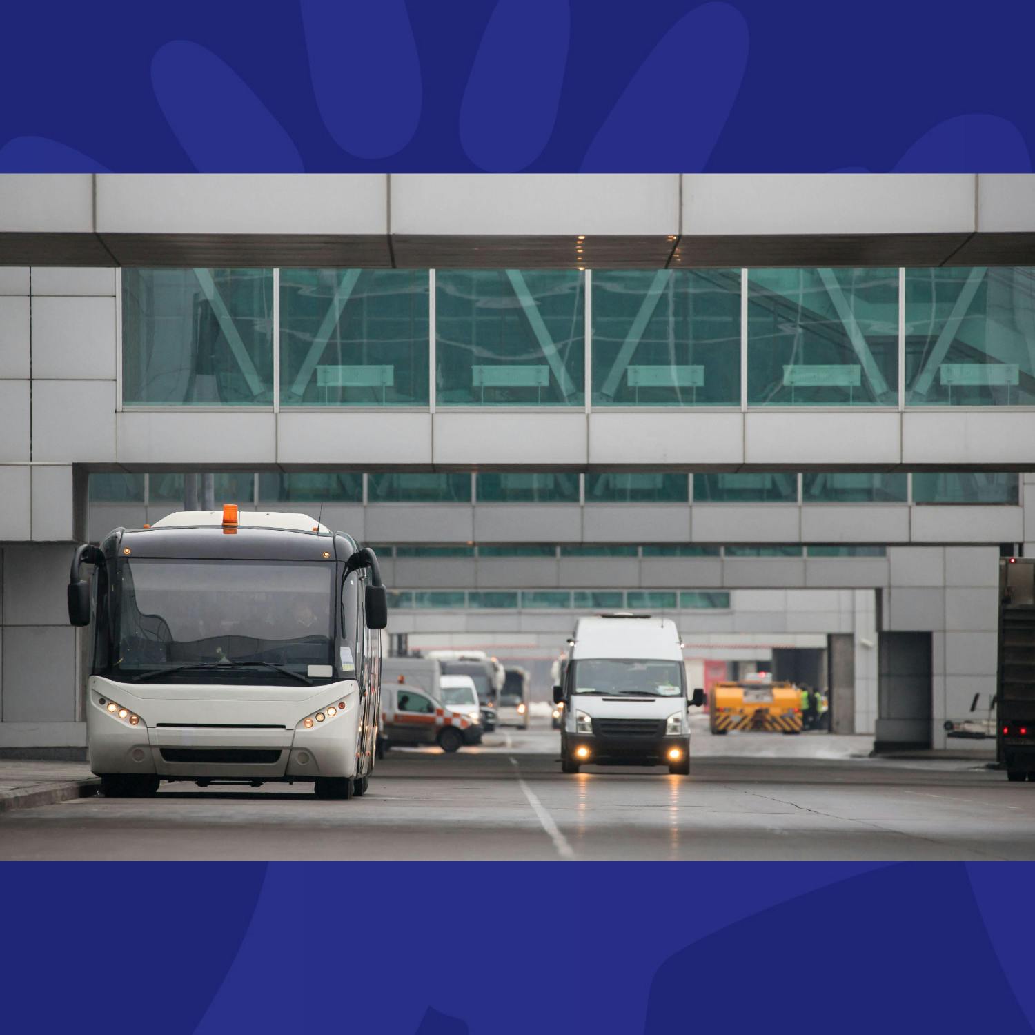 Tell Me I'm Wrong: Am I A Bad Boyfriend If I Don't Drive My Girlfriend To The Airport? Tell Me I'm Wrong: Am I A Bad Boyfriend If I Don't Drive My Girlfriend To The Airport?