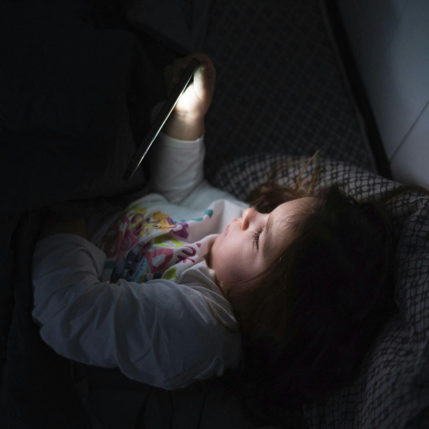 One-fifth of under-12s fall asleep watching a screen