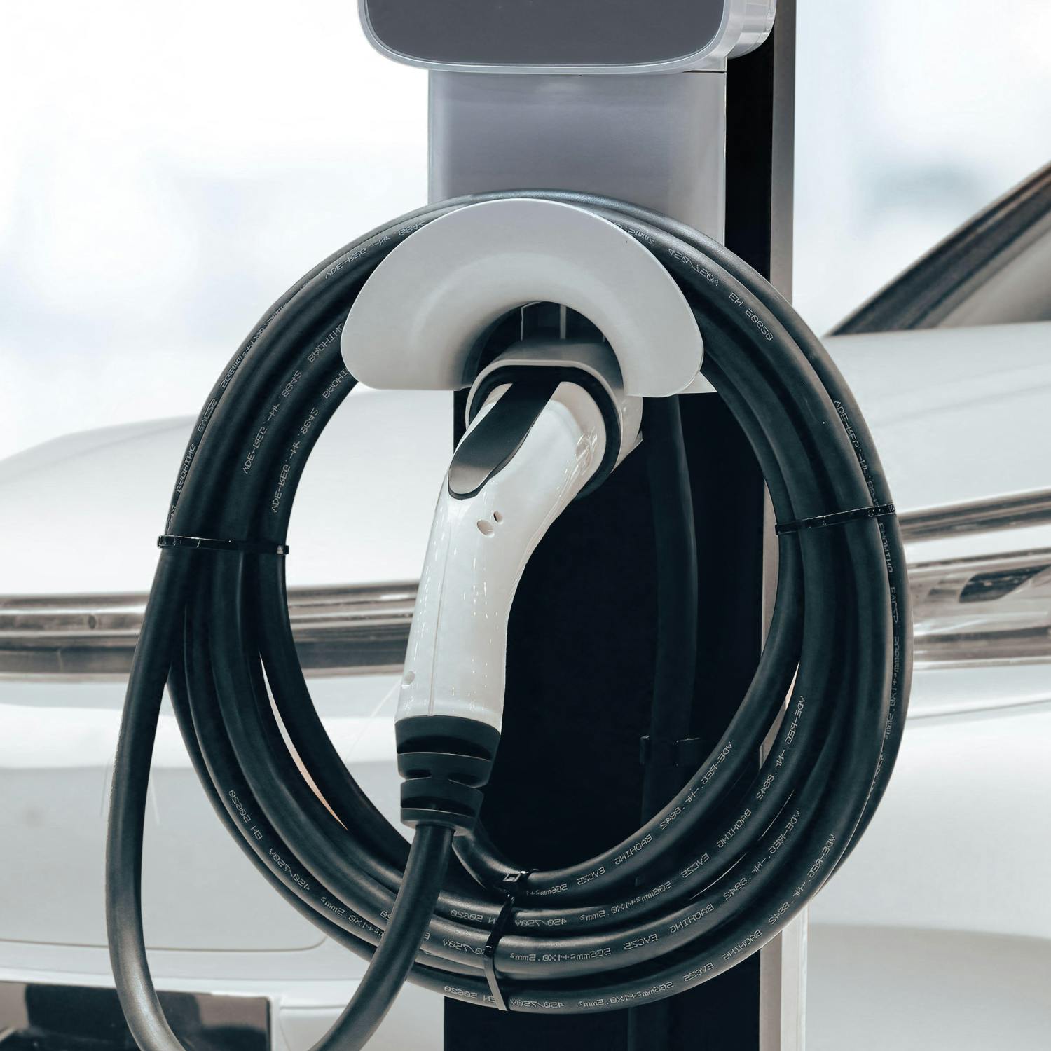 How much do you truly save with an electric car?