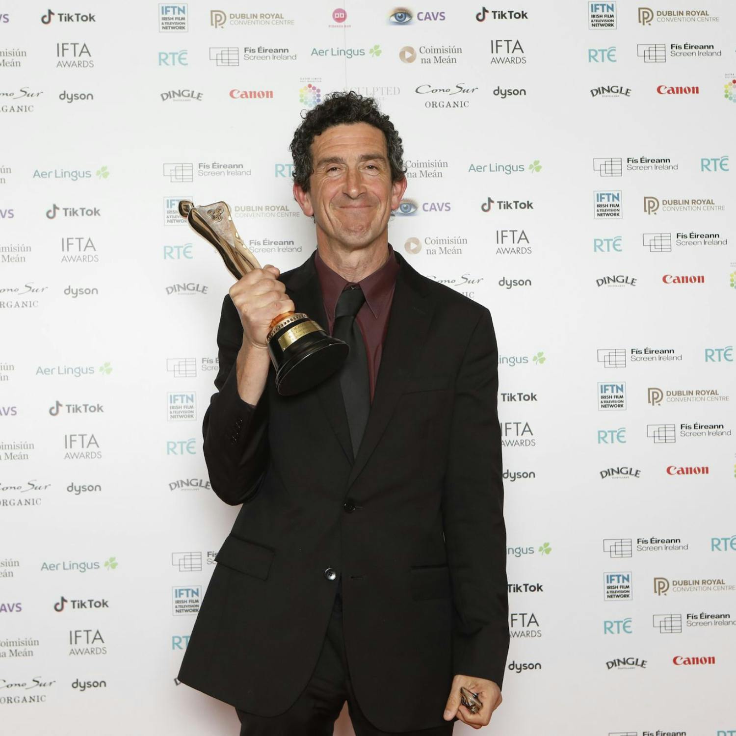 Henry reports live from the IFTA's
