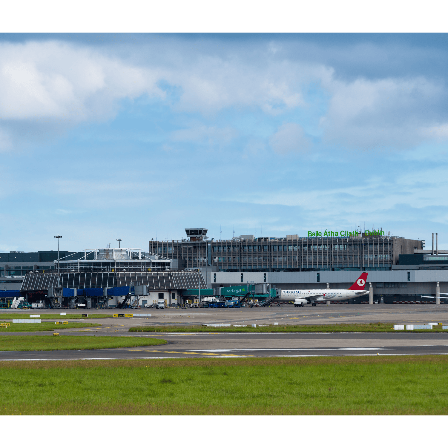 We discuss the possibility of a flight cap at Dublin Airport episode artwork