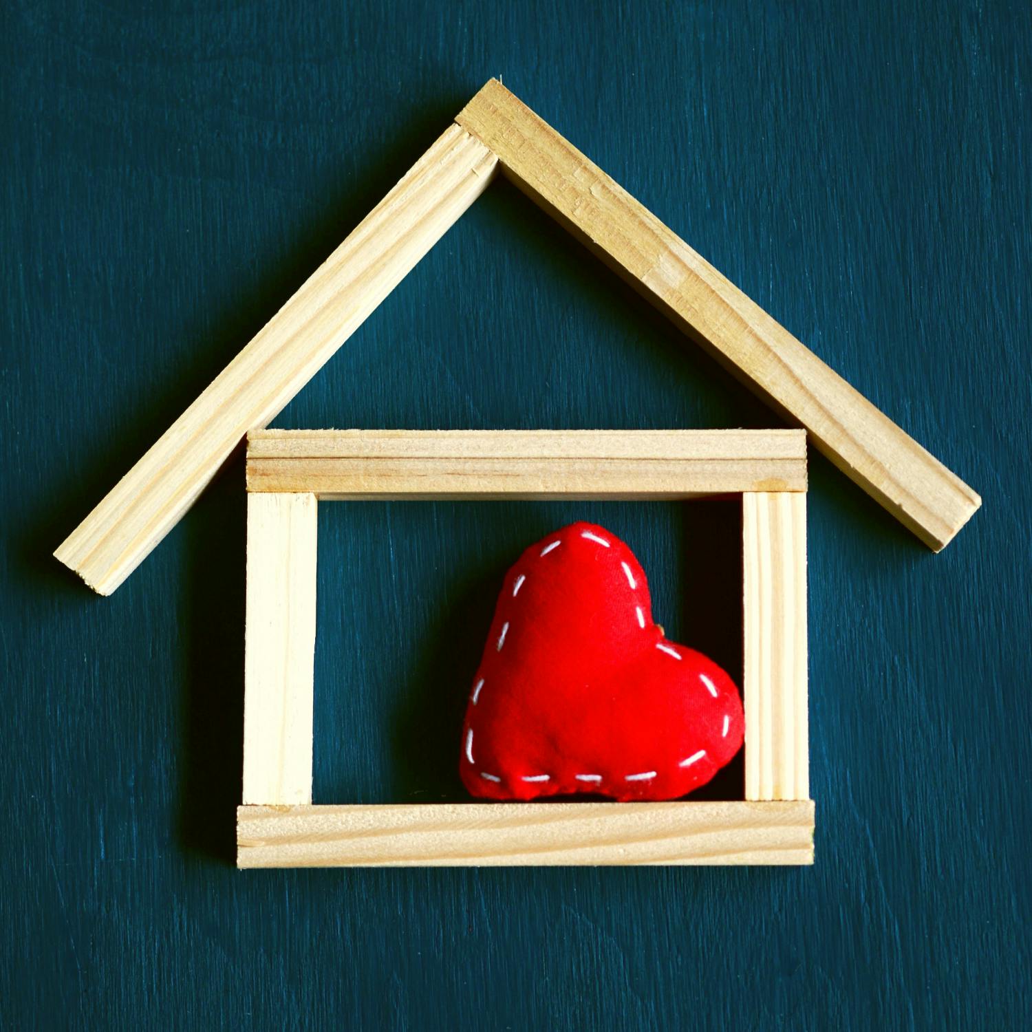 Should homebuyers be allowed a sleepover ahead of time? episode artwork