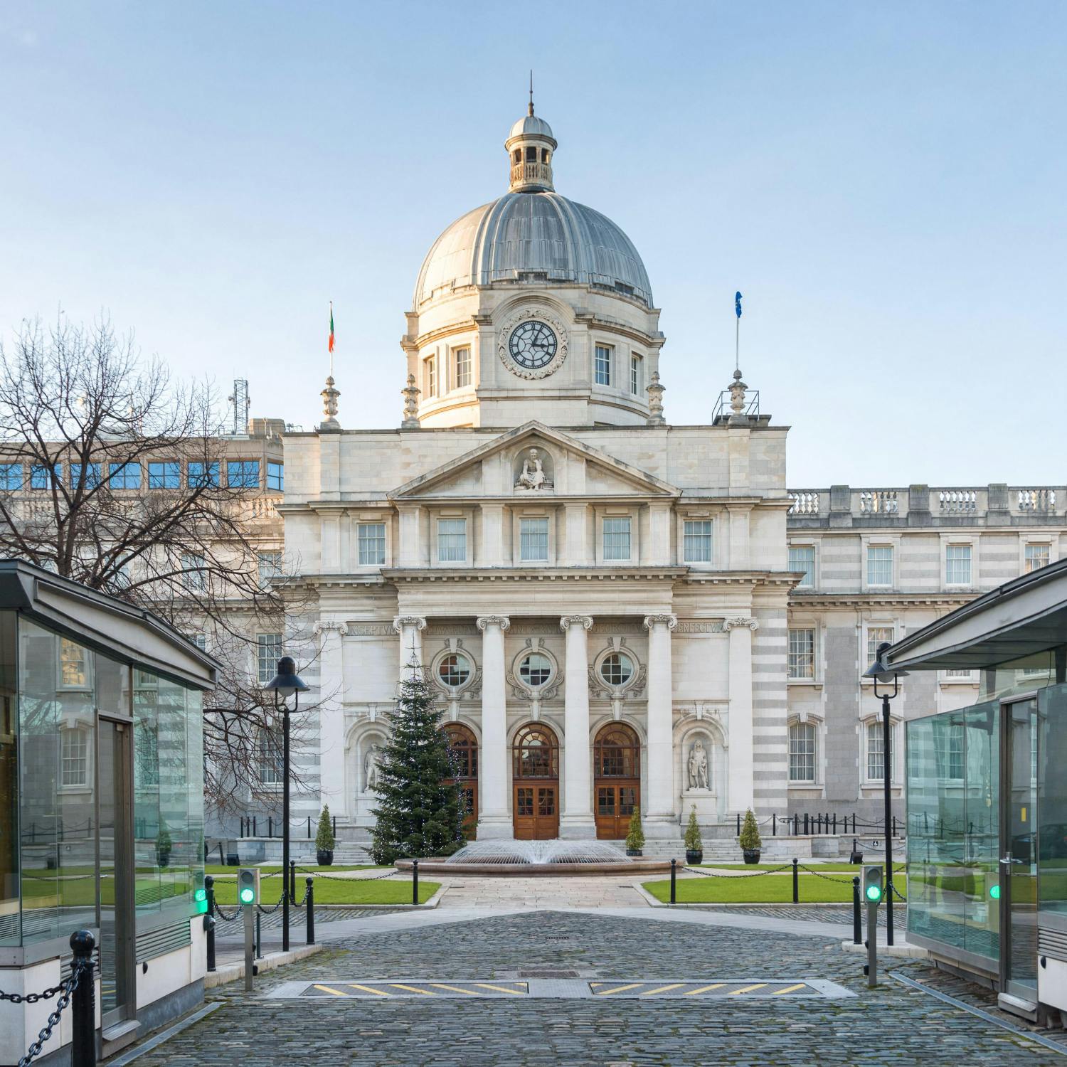 Dáil votes in favour of excise cuts extension