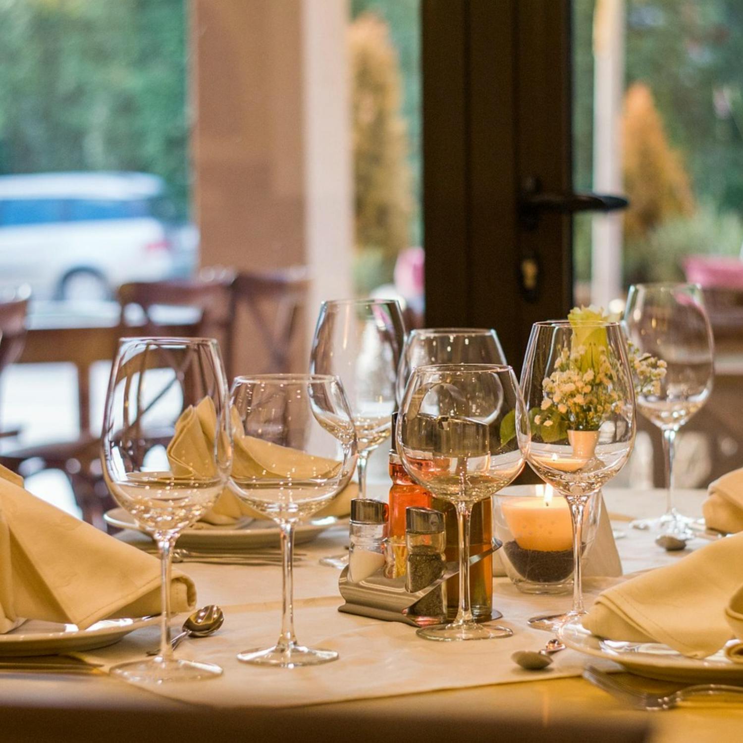 What is the future of dining and customer service? What is the future of dining and customer service?