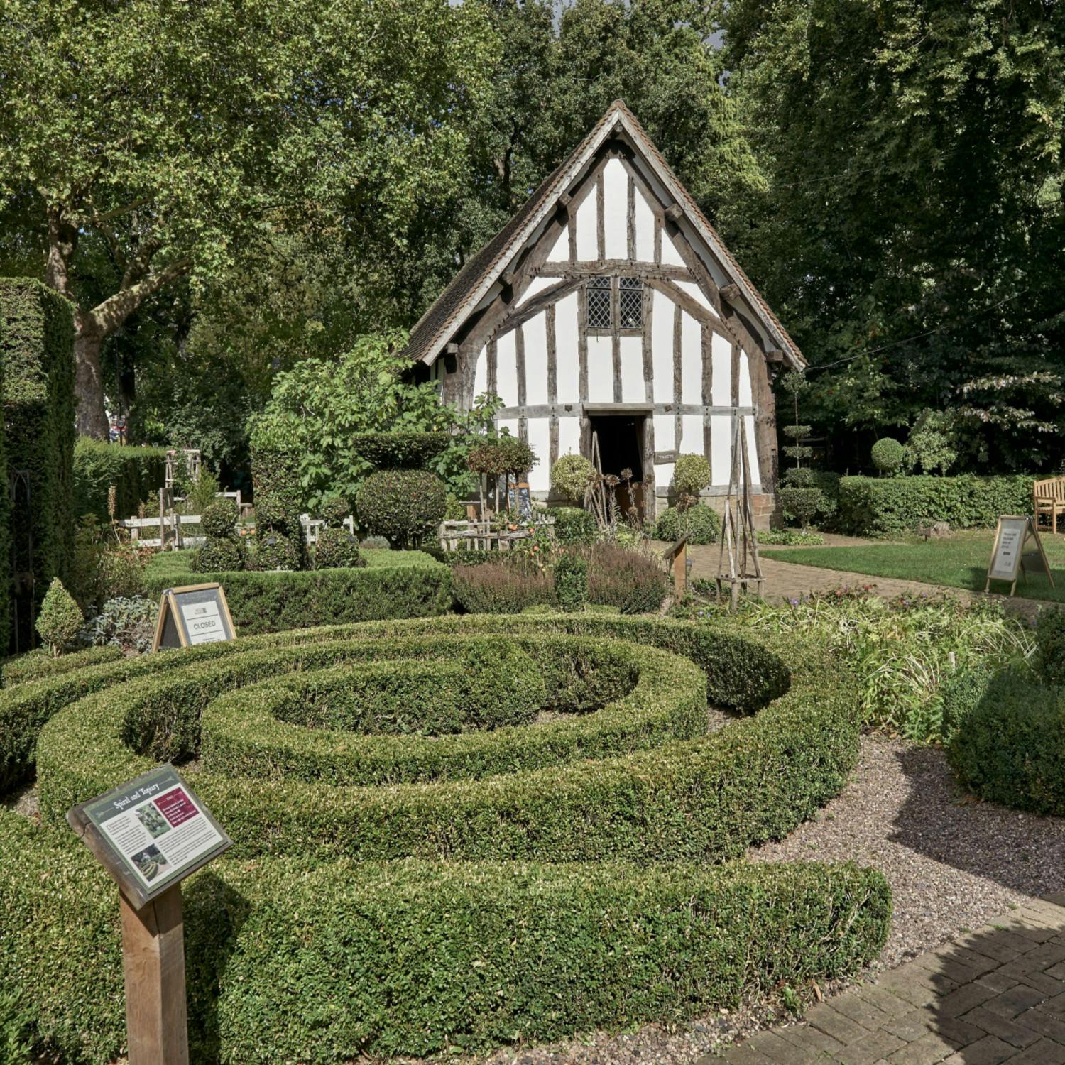 Gardening stories with Diarmuid Gavin