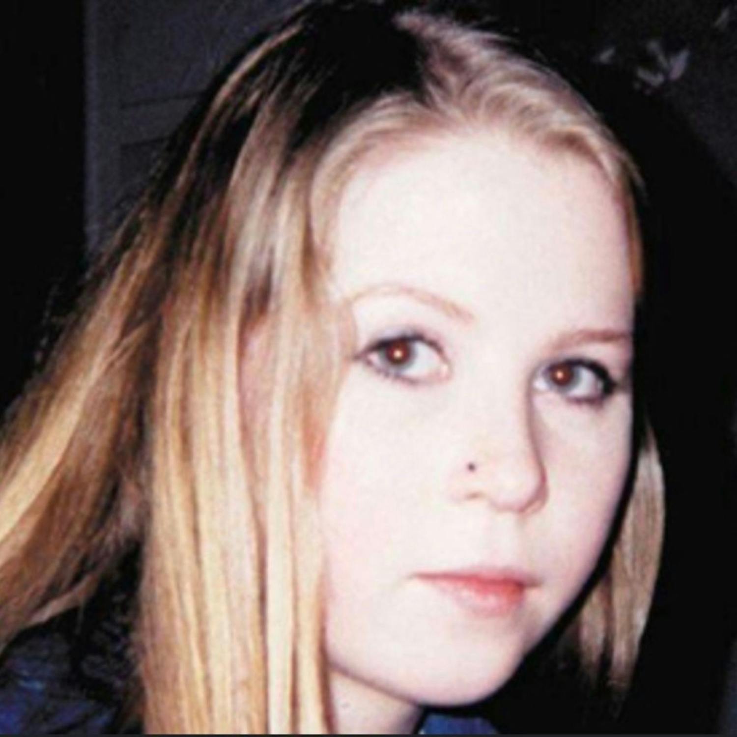 Whispers in the Shadows: The Tragic Story of Raonaid Murray Whispers in the Shadows: The Tragic Story of Raonaid Murray