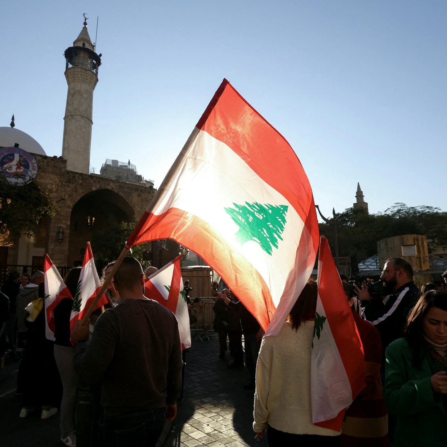 Lebanon and Israel agree to ten day ceasefire