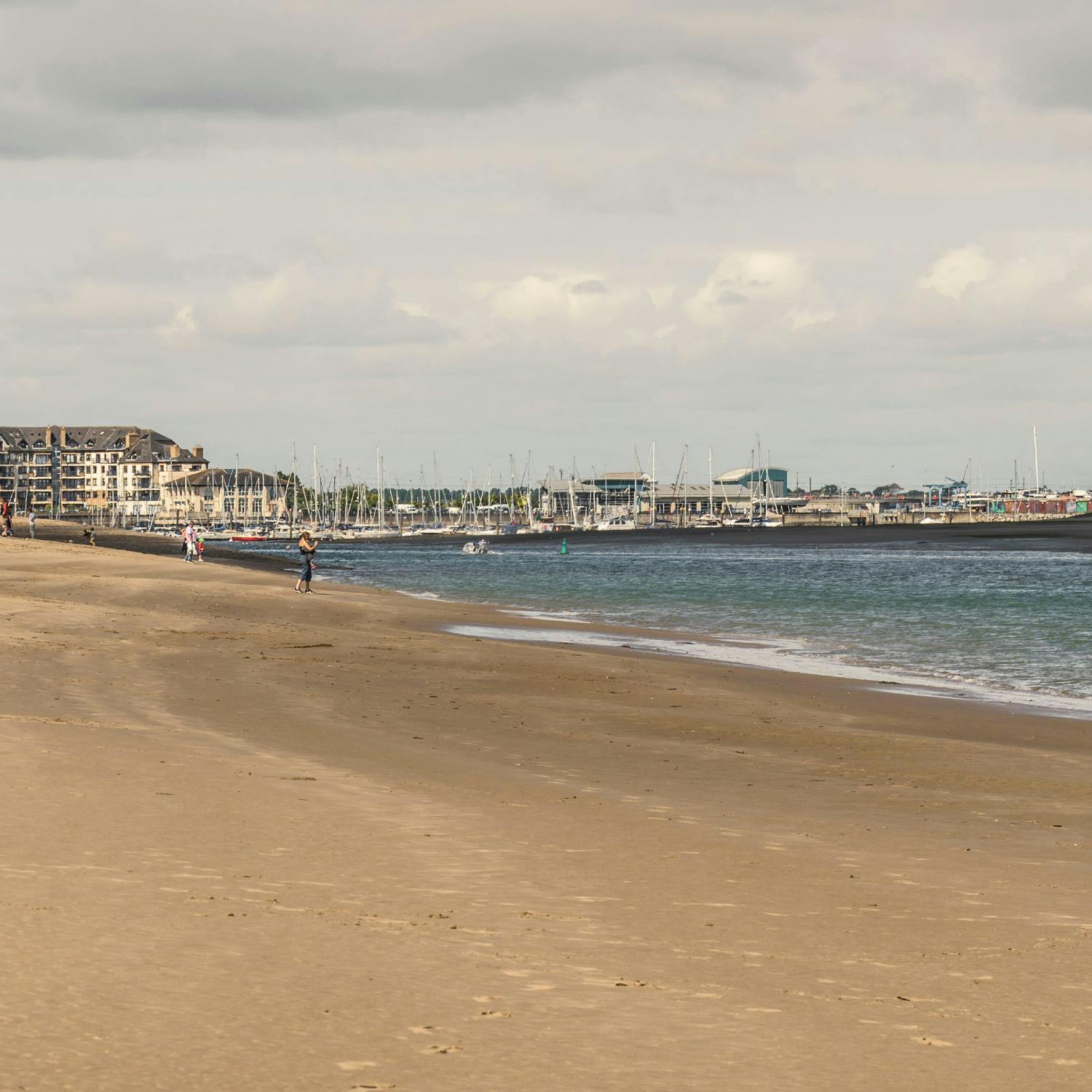 ‘Do not swim’ notice issued for Malahide Beach - why?