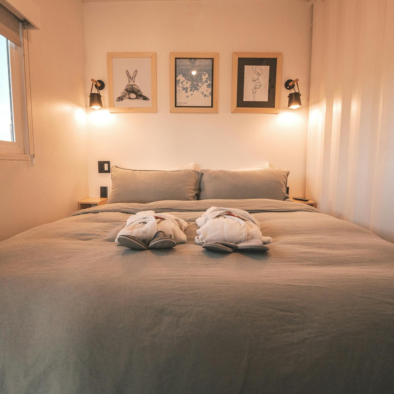 What makes a great (or awful) hotel room or experience?