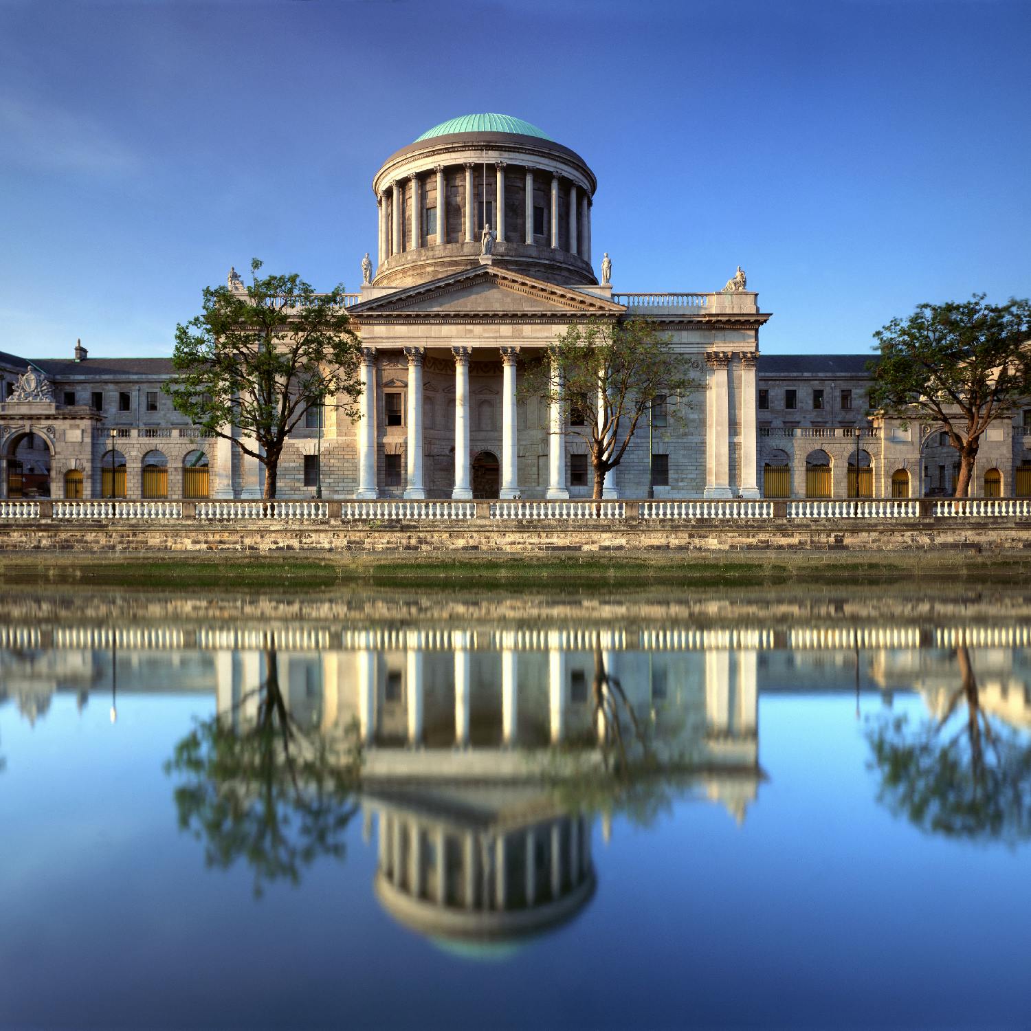 Sara Phelan SC on barristers calling for better pay