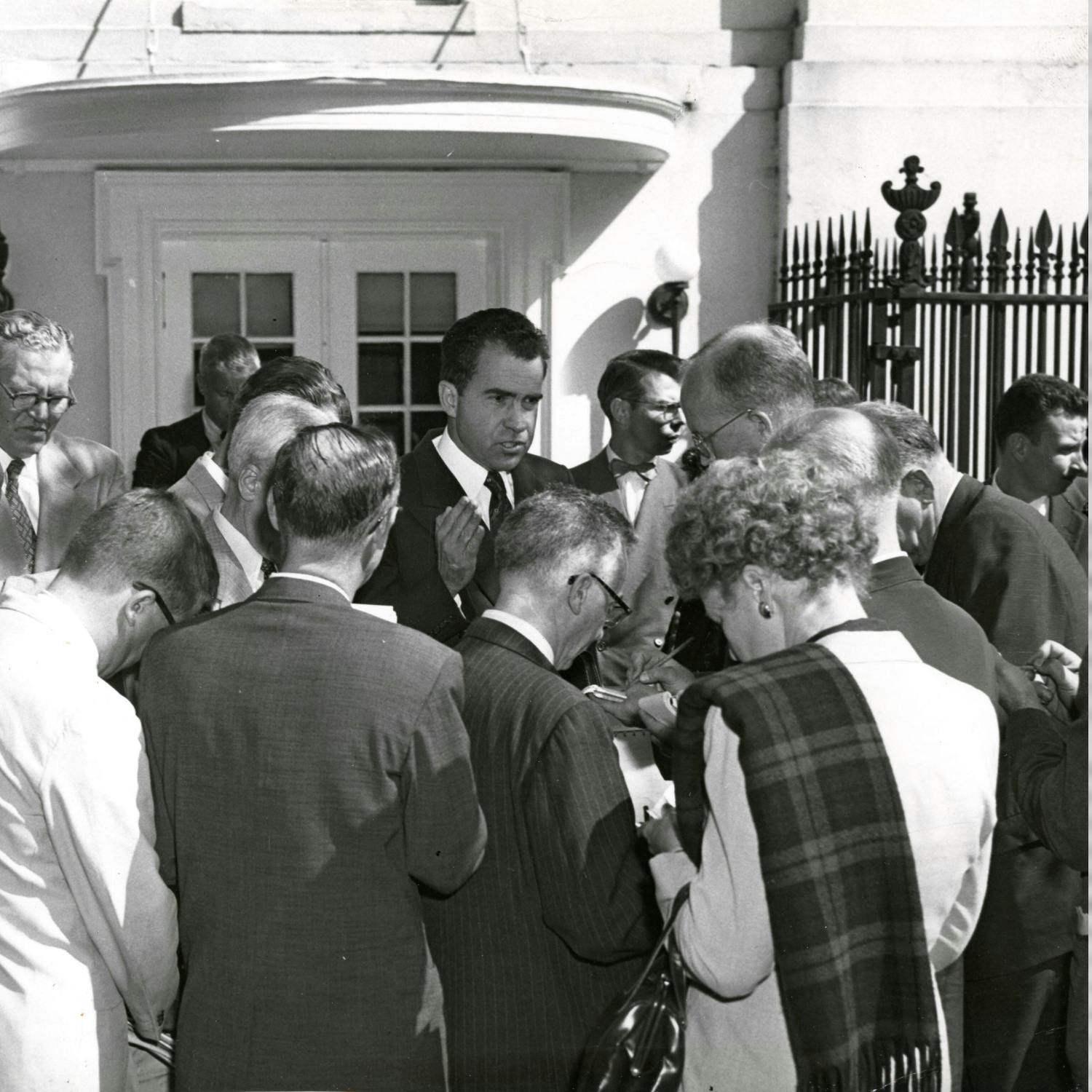 The tense relationship between American Presidents and the press