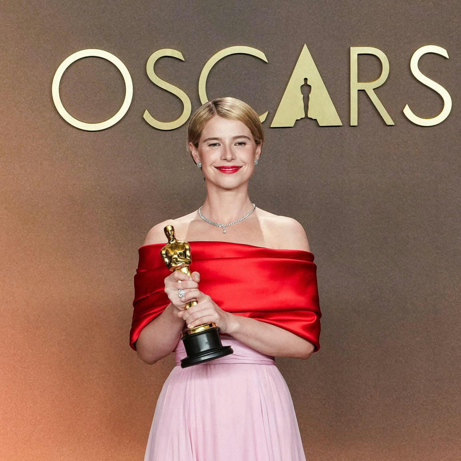 Killarney celebrates Jessie Buckley Oscar win Killarney celebrates Jessie Buckley Oscar win