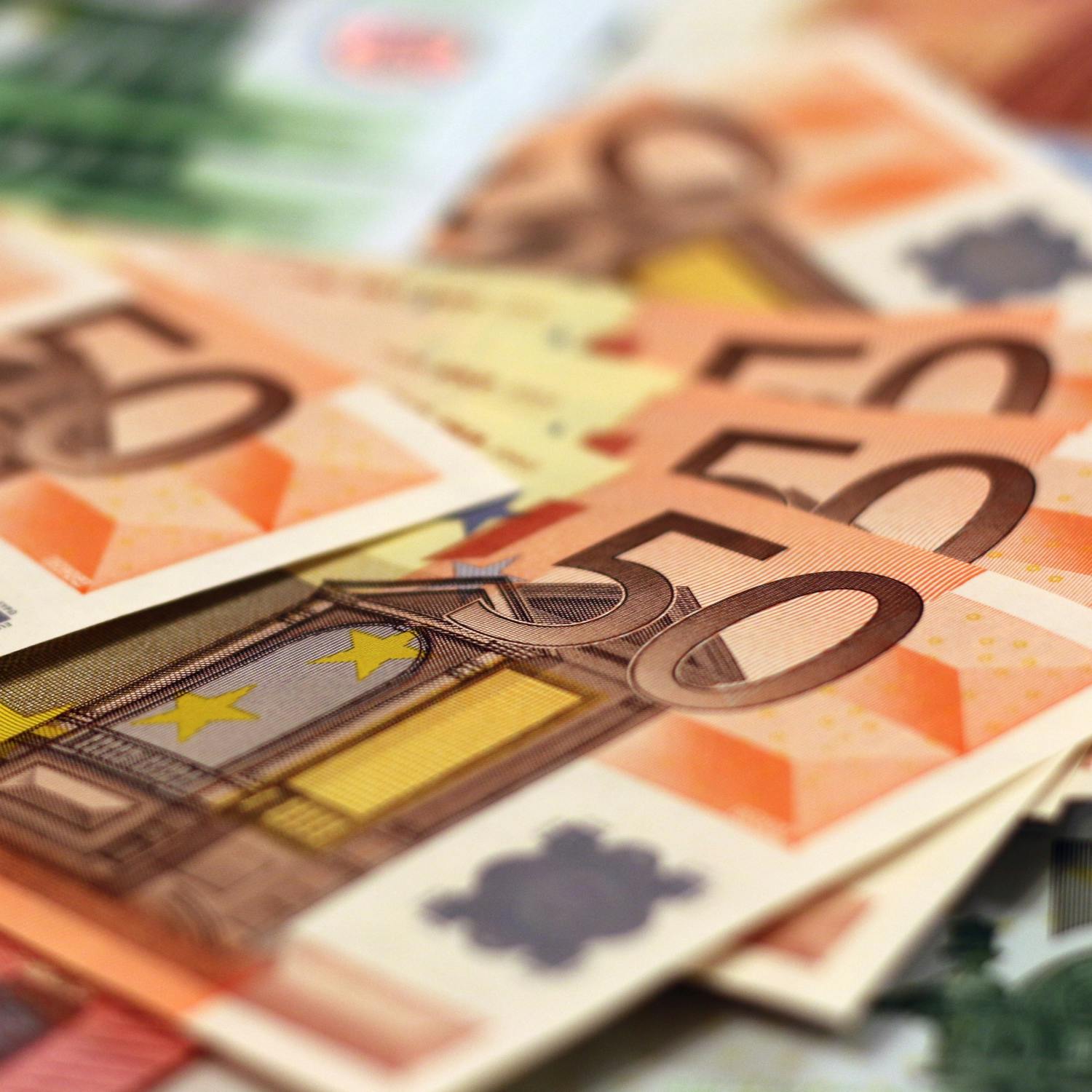 Is it okay to borrow money for Christmas spending?