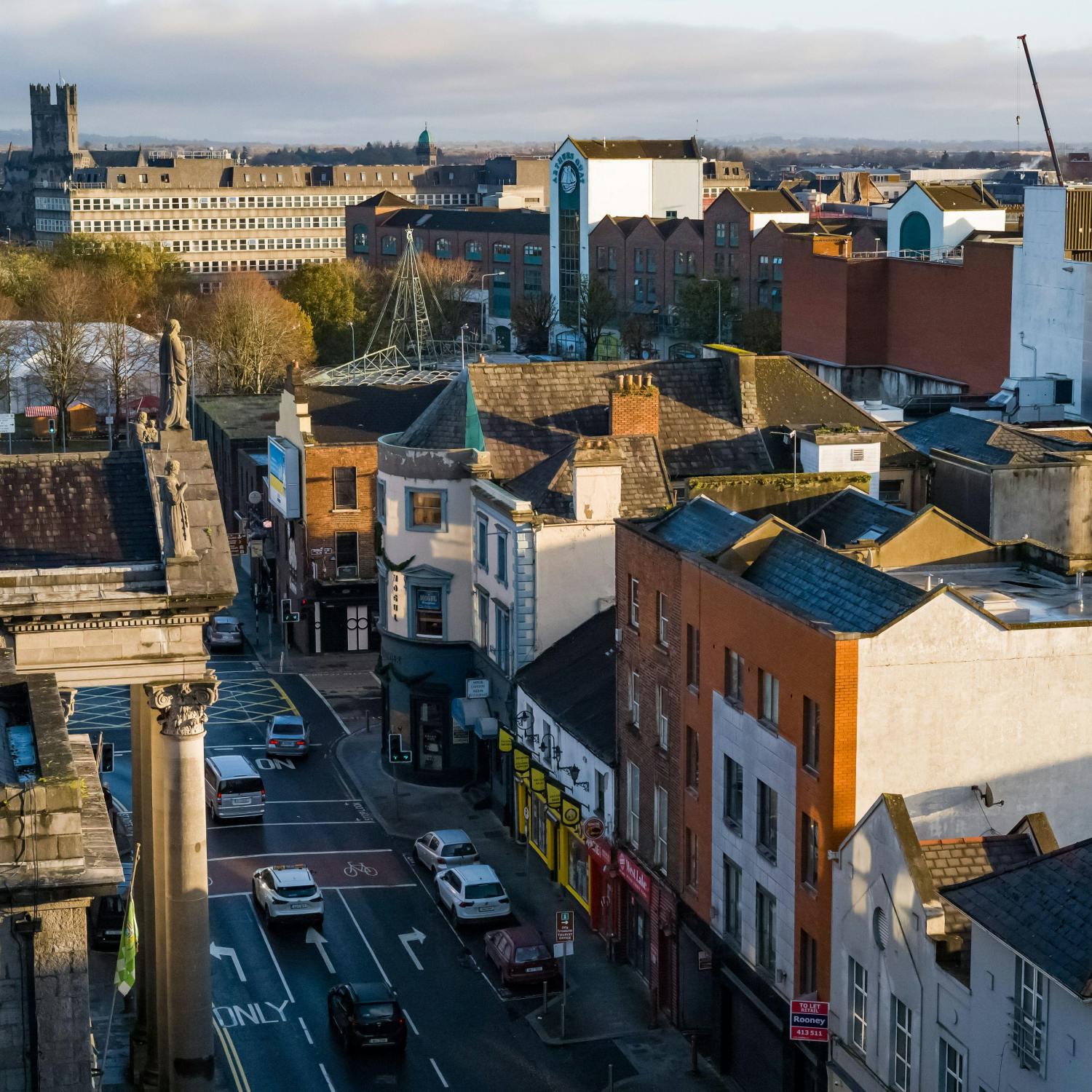 Edward Norton calls Limerick ‘Stab City’ - should the nickname go? episode artwork